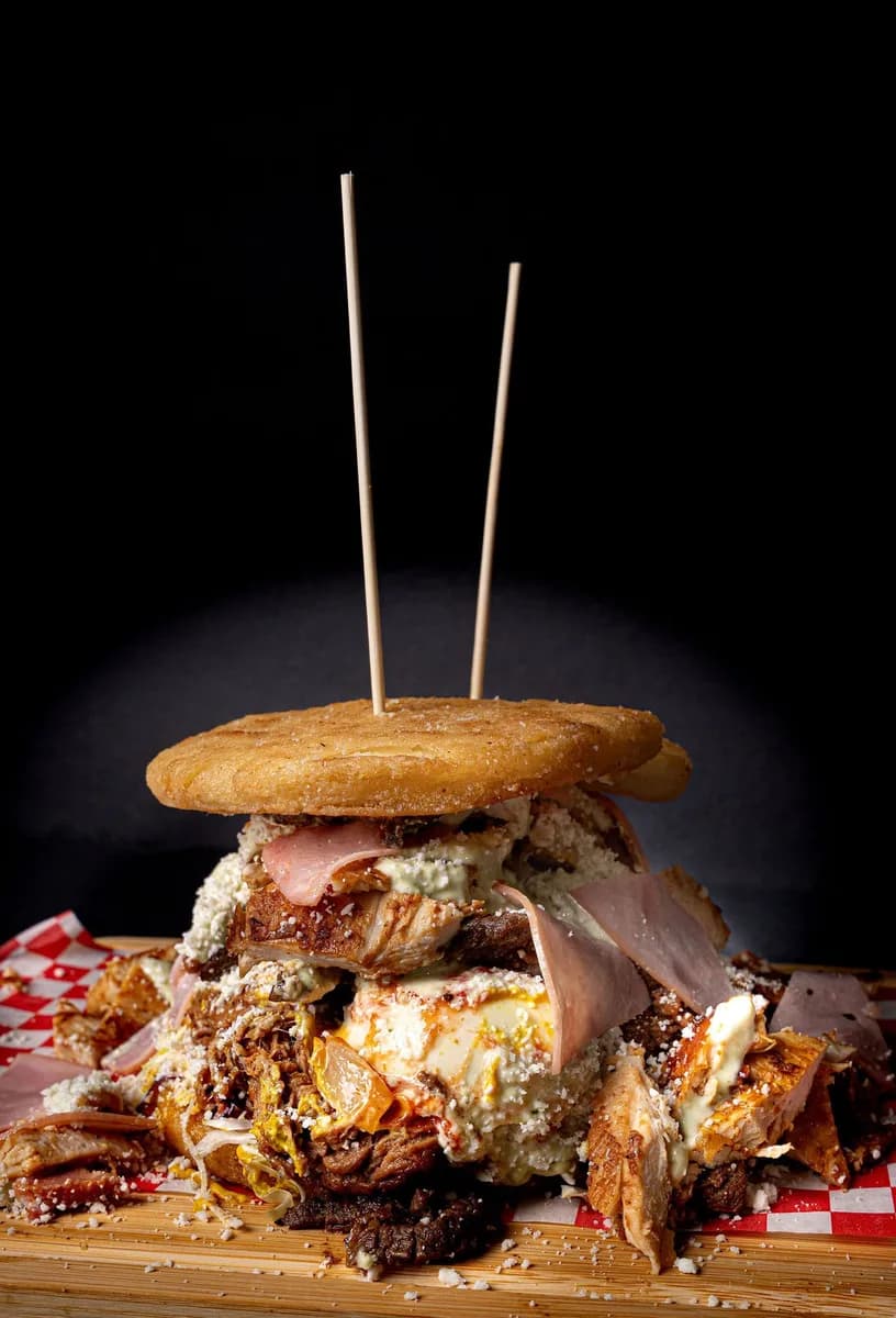 Arepa Cabimera Full Equipo